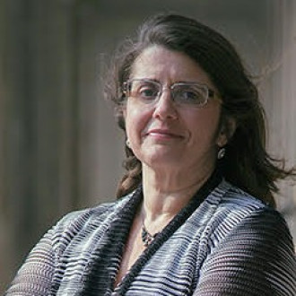 Carolyn Shapiro portrait